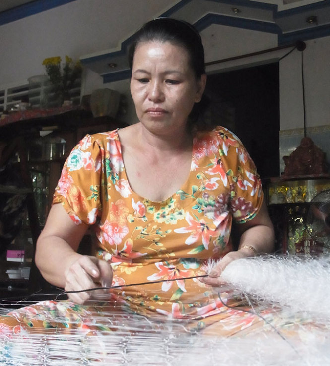[-]Ngậm[-]ngùi[-]với[-]những[-]tỉ[-]phú[-]hết[-]tiền[-]ở[-]Phú[-]Quốc[-]